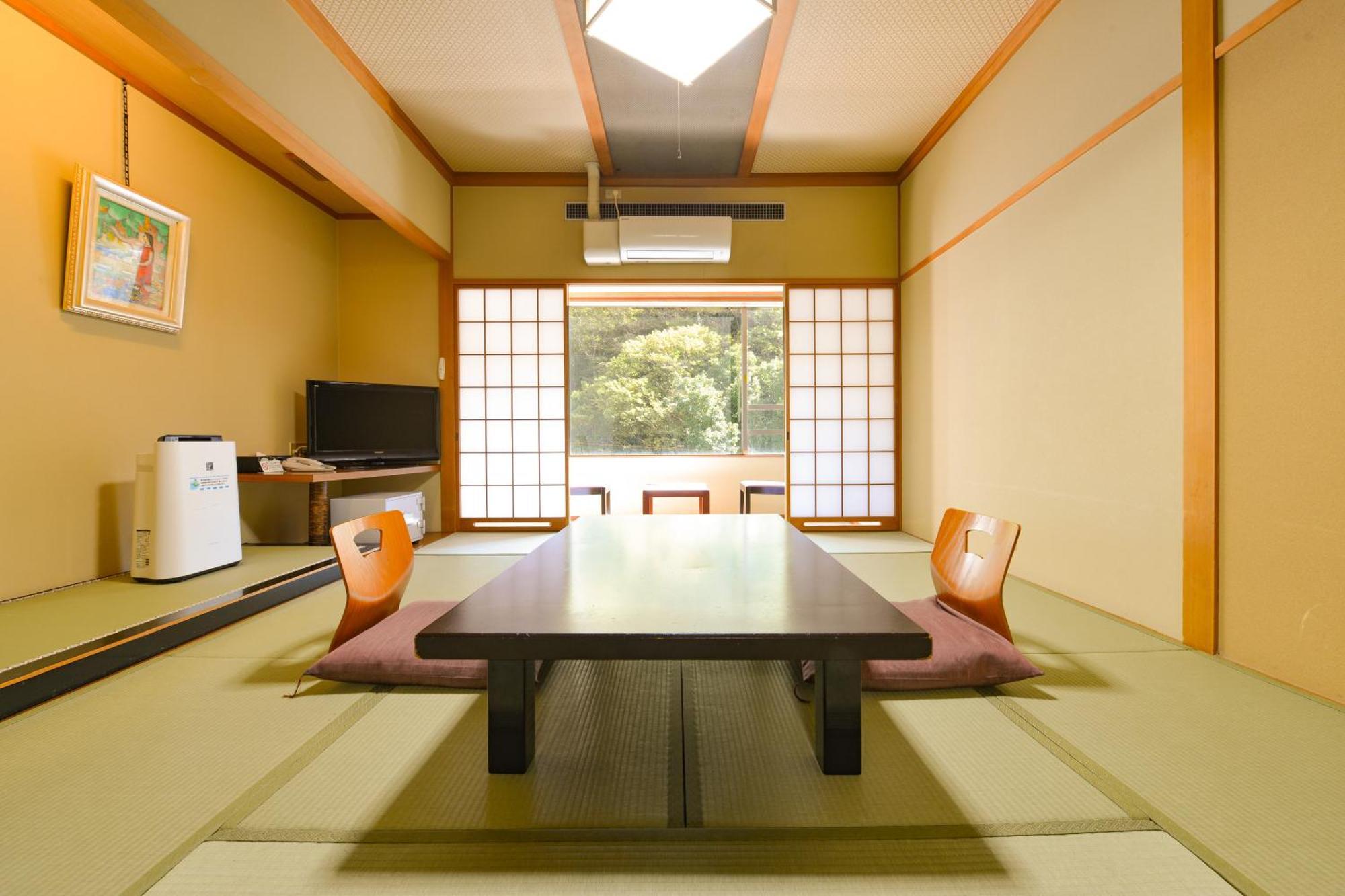 傳統日式旅館 Ooedo Onsen Monogatari Kinugawa Gyoen 3*